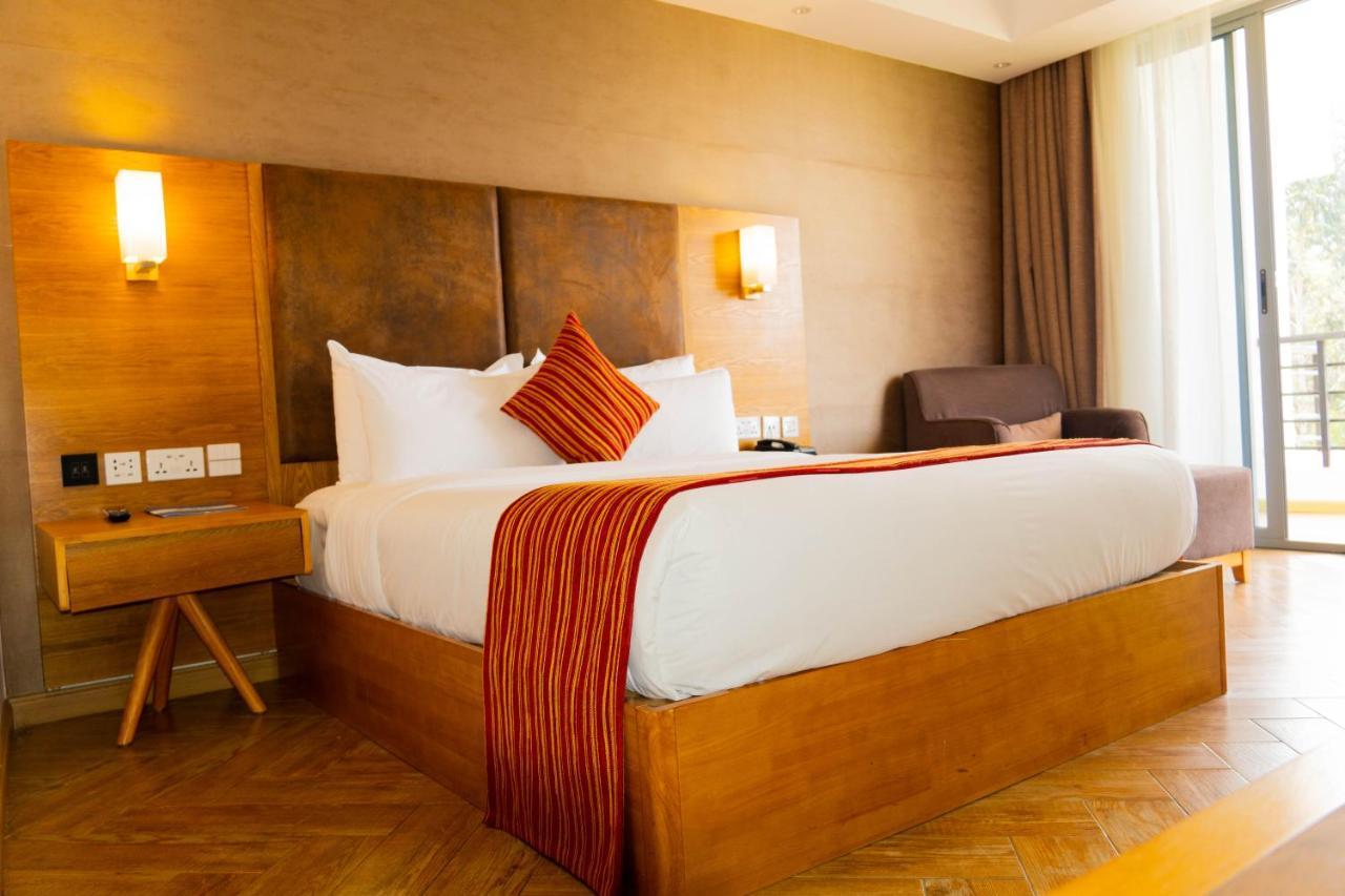 The Alps Hotel Накуру Екстер'єр фото