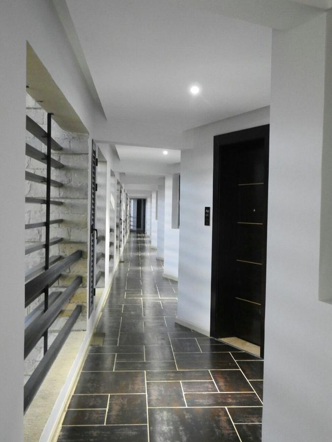 The Alps Hotel Накуру Екстер'єр фото