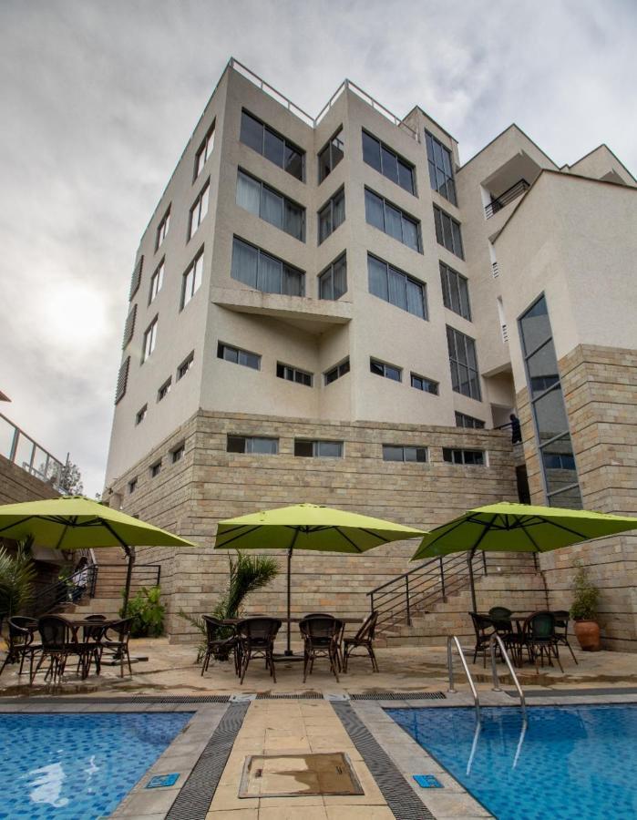 The Alps Hotel Накуру Екстер'єр фото